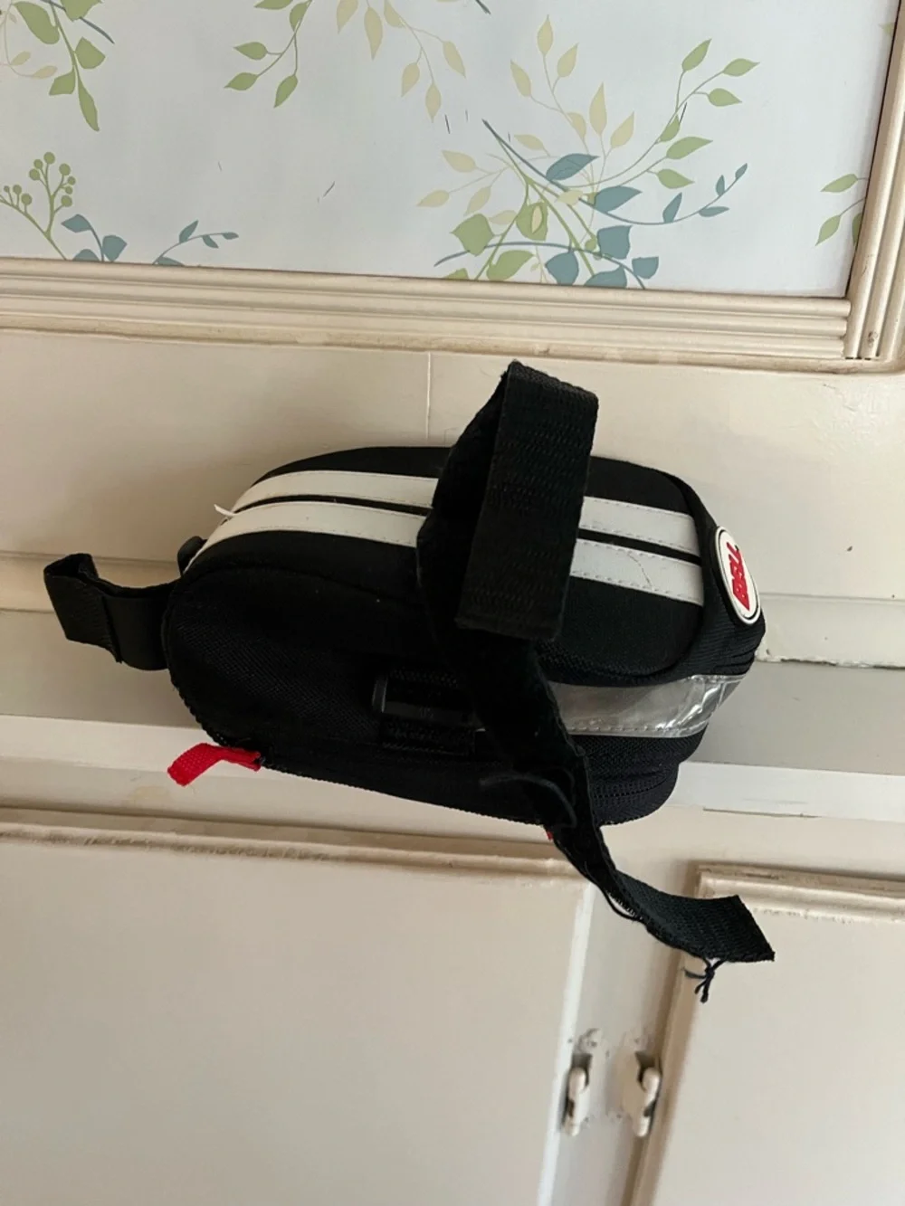 Black Bicycle Pouch with White Racing Stripes - Picture 2 of 6